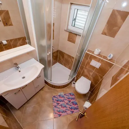 Apartman 3 Lopar Exterior photo