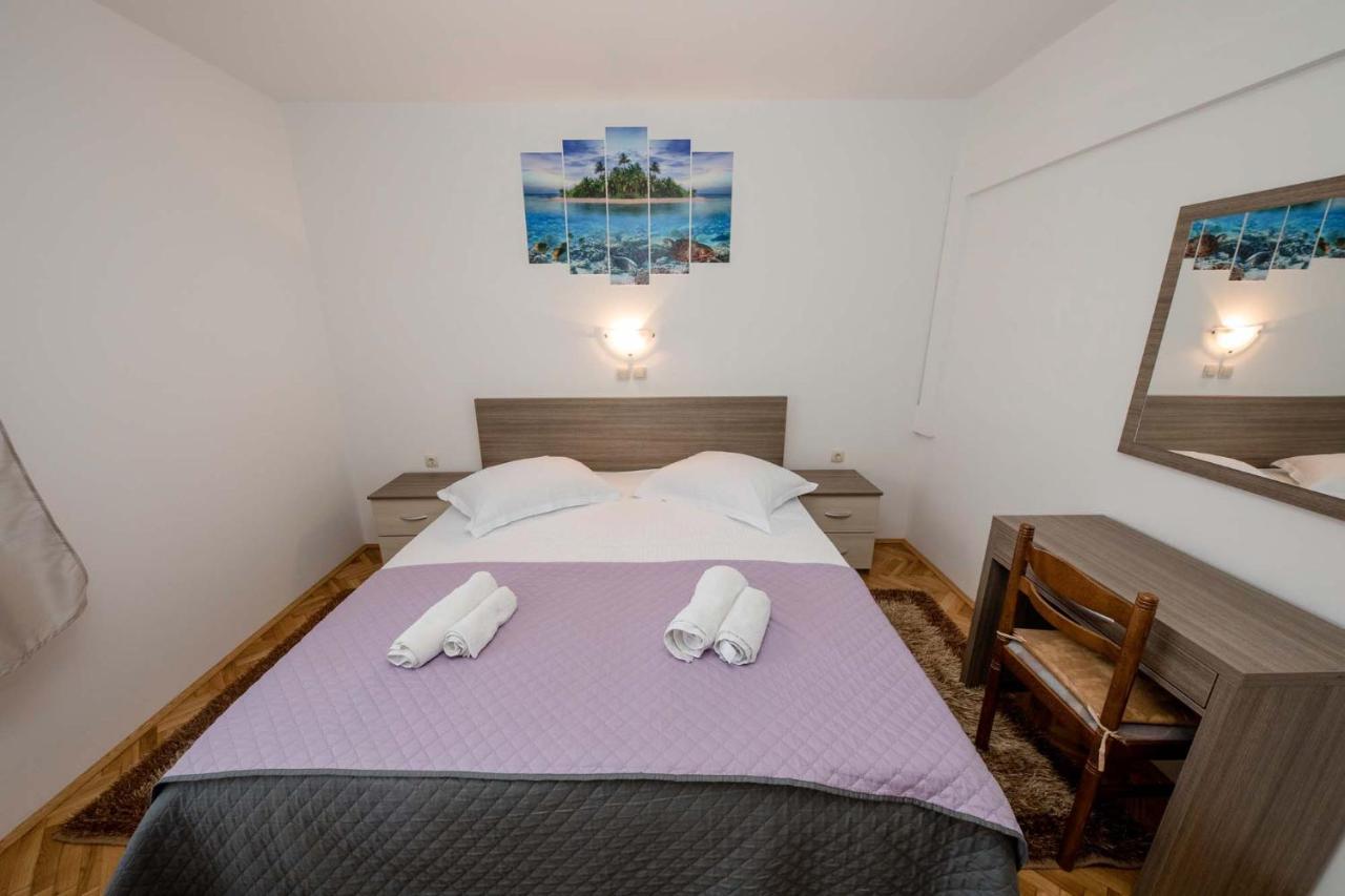 Apartment 3 Lopar