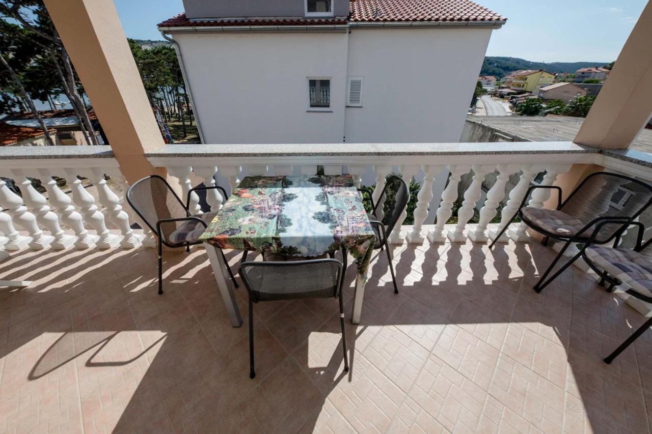 Apartment 3 Lopar
